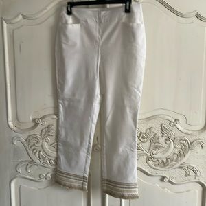 NWOT Chico’s capri pants